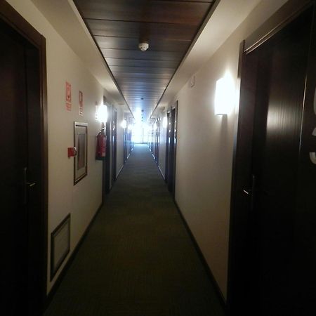 Hotel Río Hortega Valladolid Buitenkant foto