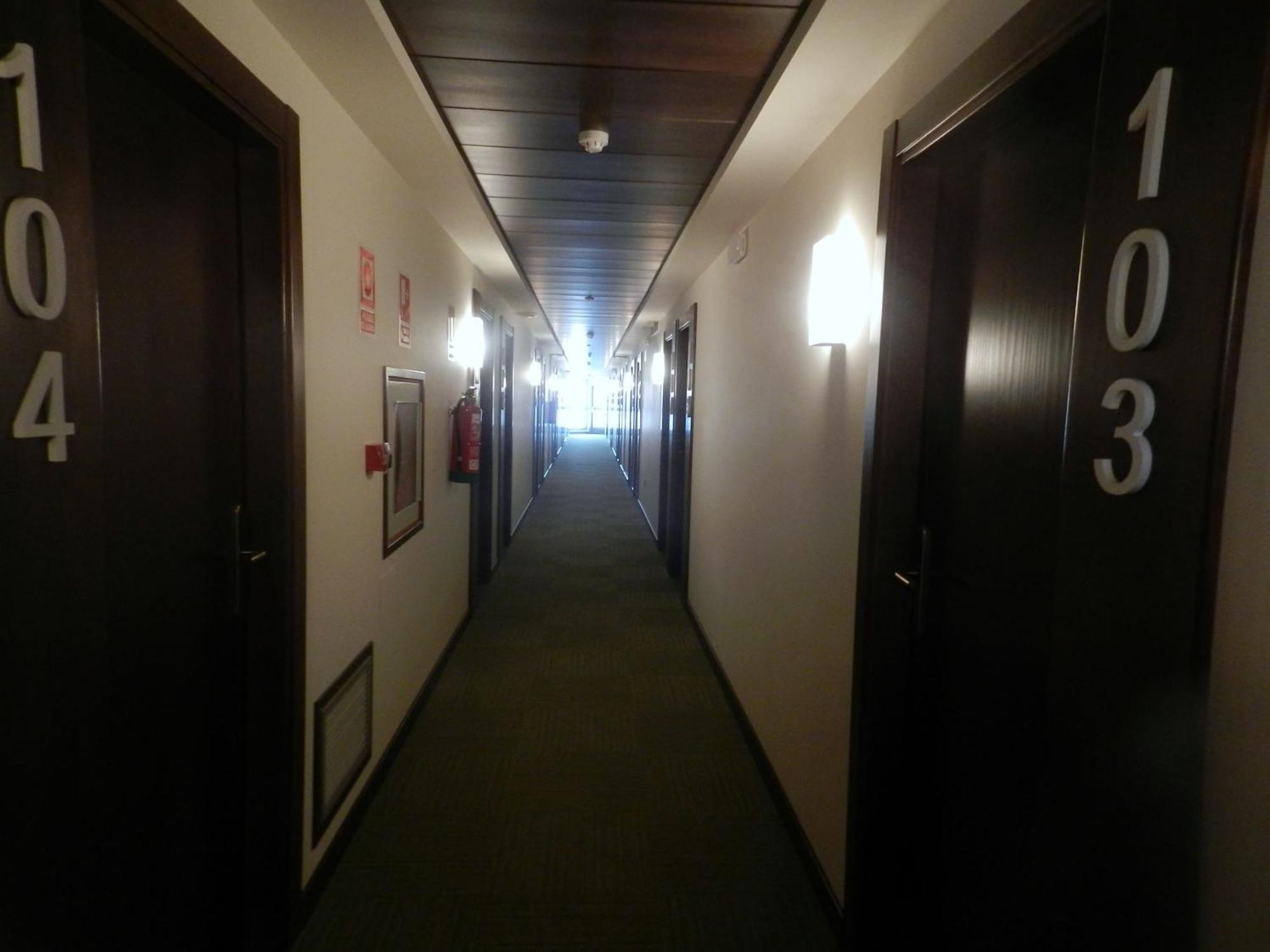 Hotel Río Hortega Valladolid Buitenkant foto