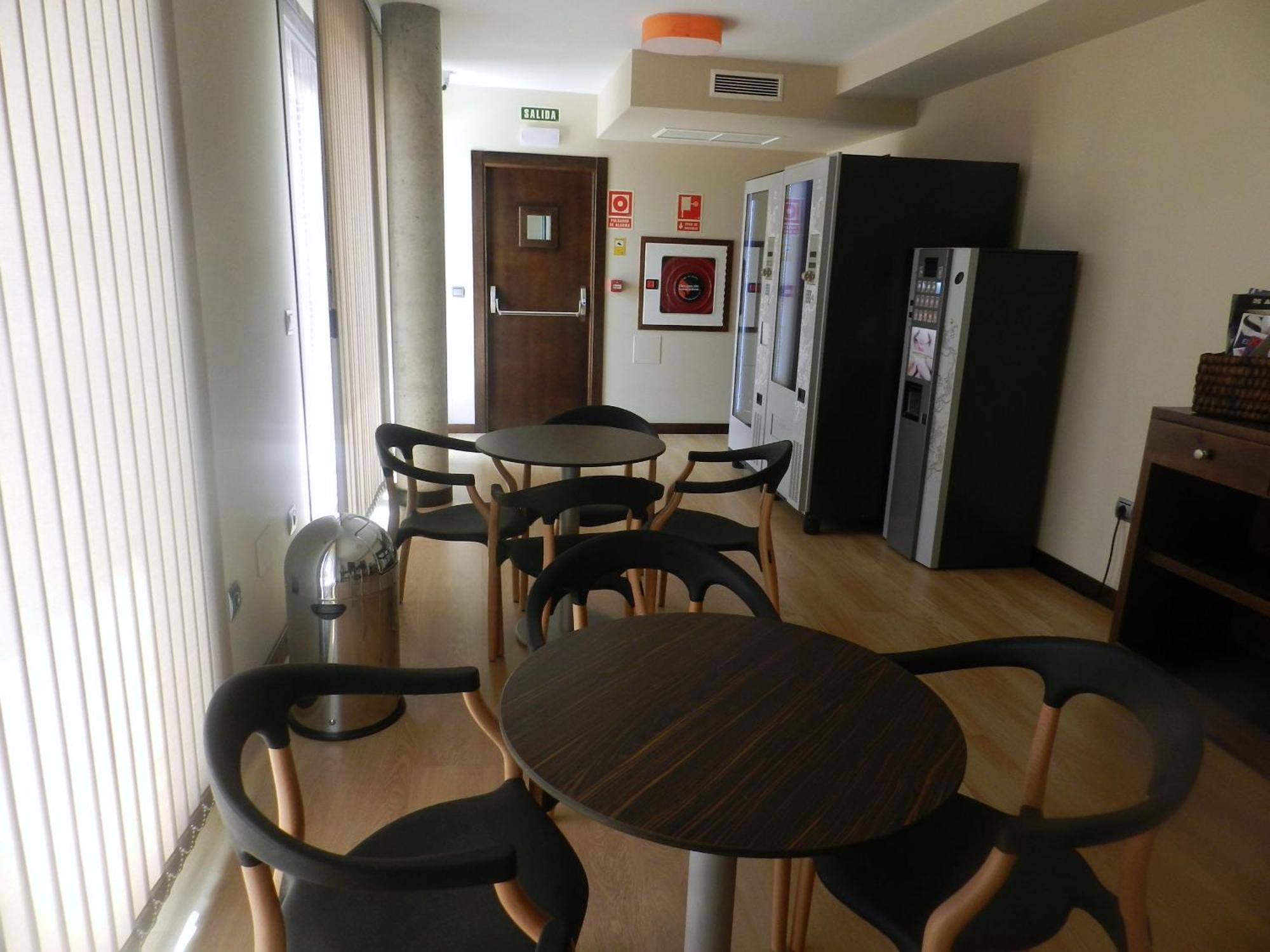 Hotel Río Hortega Valladolid Buitenkant foto