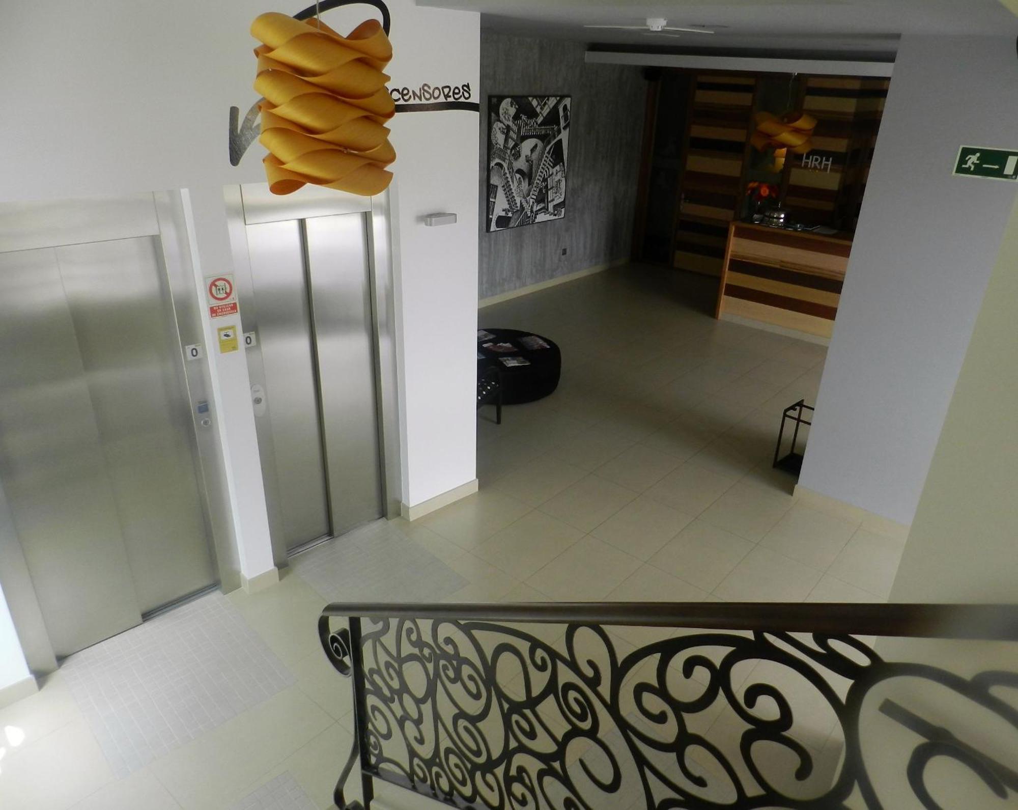 Hotel Río Hortega Valladolid Buitenkant foto